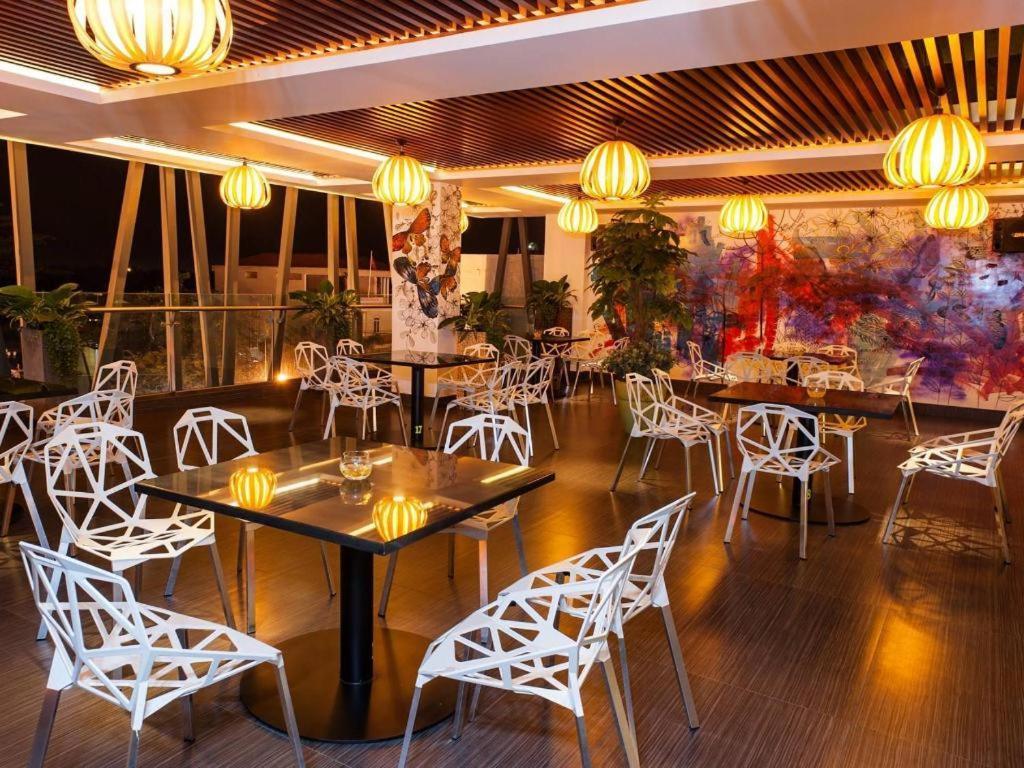 Iris Hotel Кантхо Экстерьер фото
