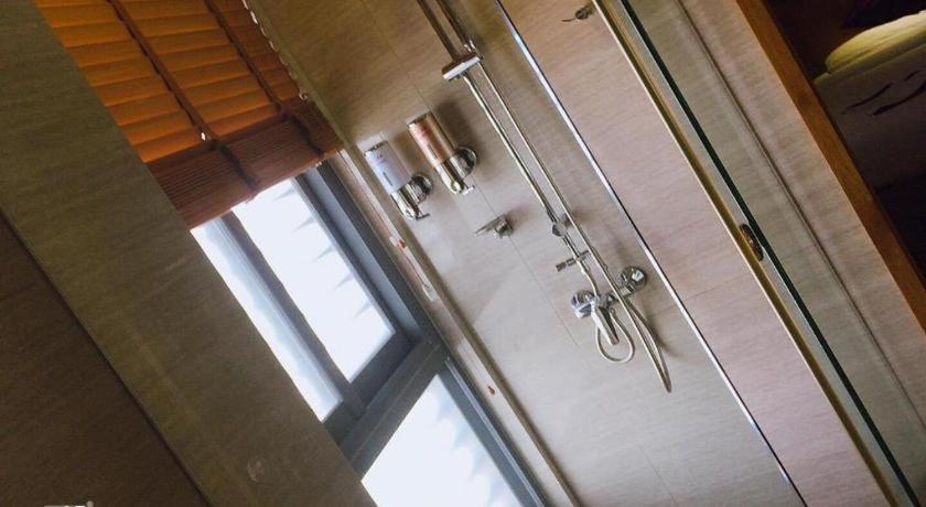 Iris Hotel Кантхо Экстерьер фото