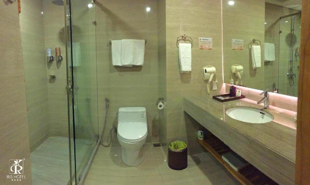 Iris Hotel Кантхо Экстерьер фото