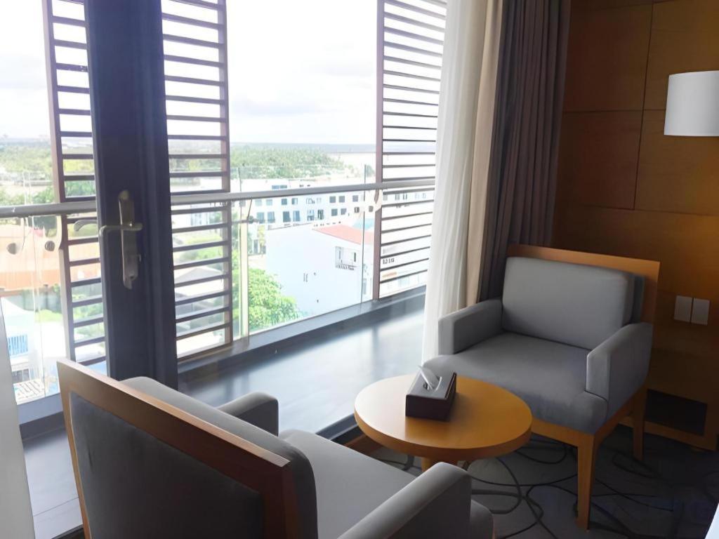 Iris Hotel Кантхо Экстерьер фото